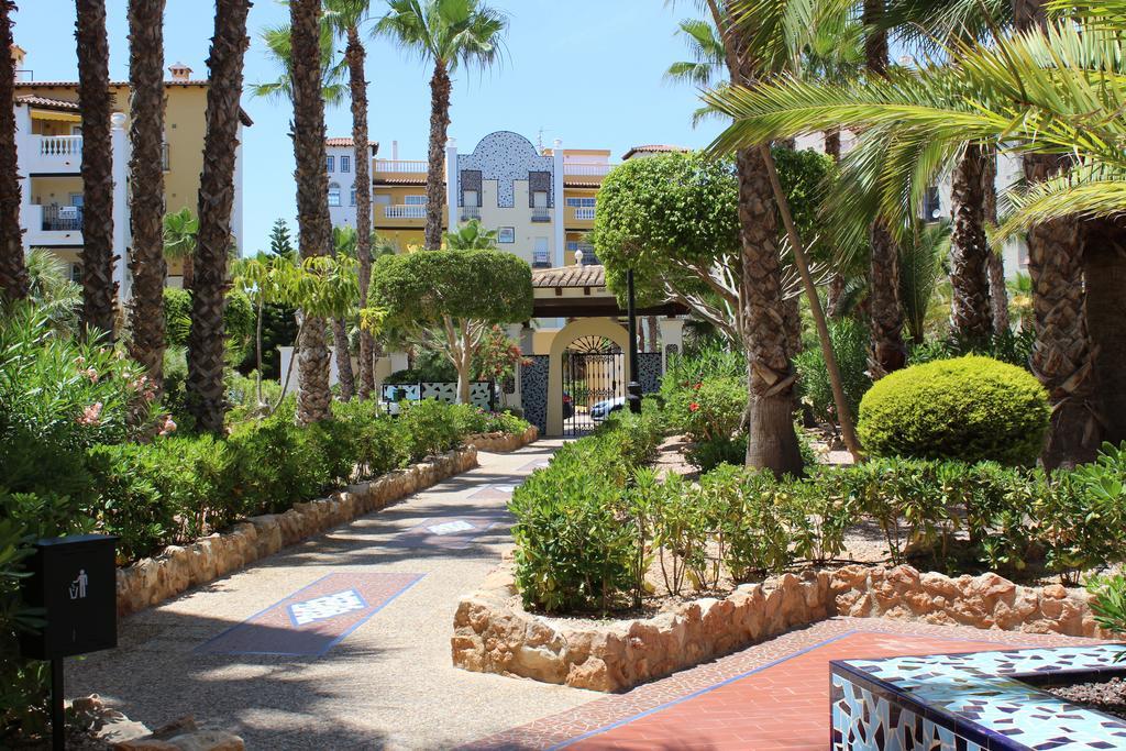 Aldea Del Mar Apartment Torrevieja Luaran gambar